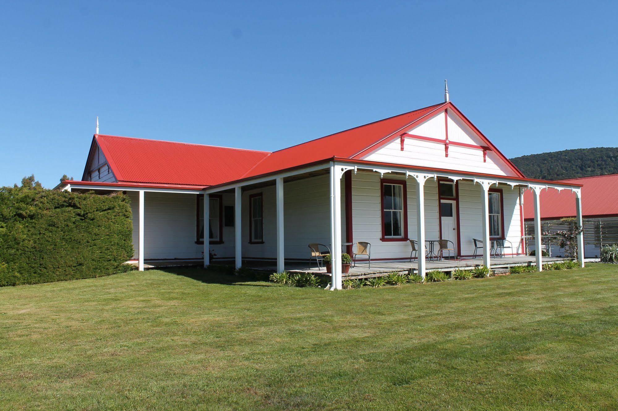 Murrells Grand View House マナポウリ エクステリア 写真